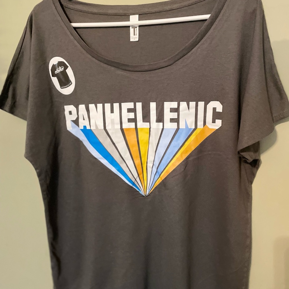 Panel Lenick/Greek life T-shirt